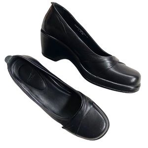 EUC Dansko leather shoes